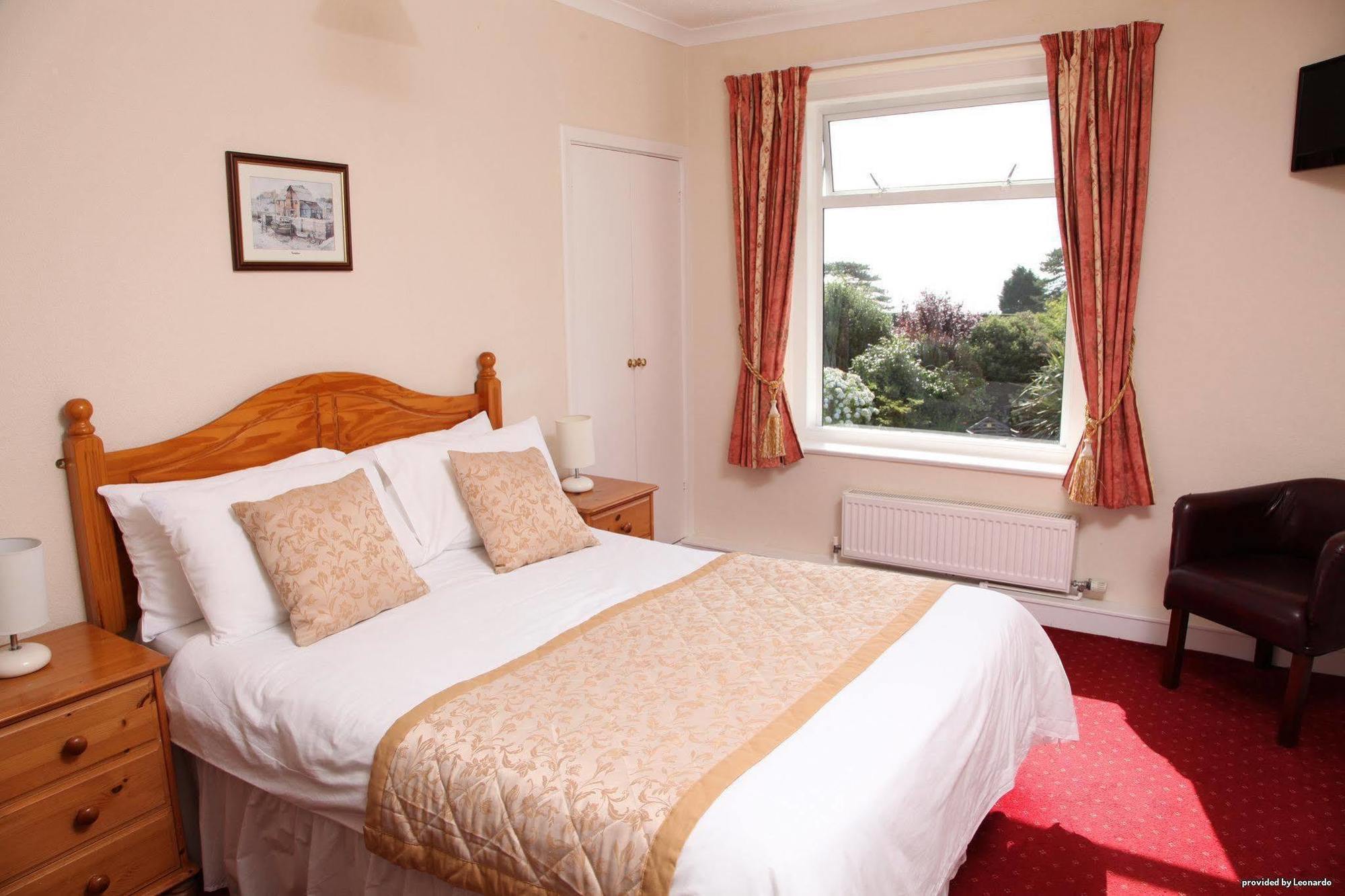 Cliff Head Hotel Carlyon Bay Habitación foto